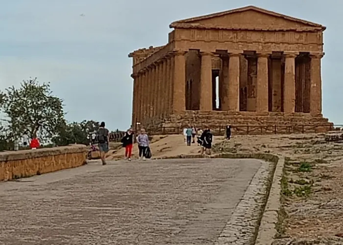 Capinera Couette-café 3*