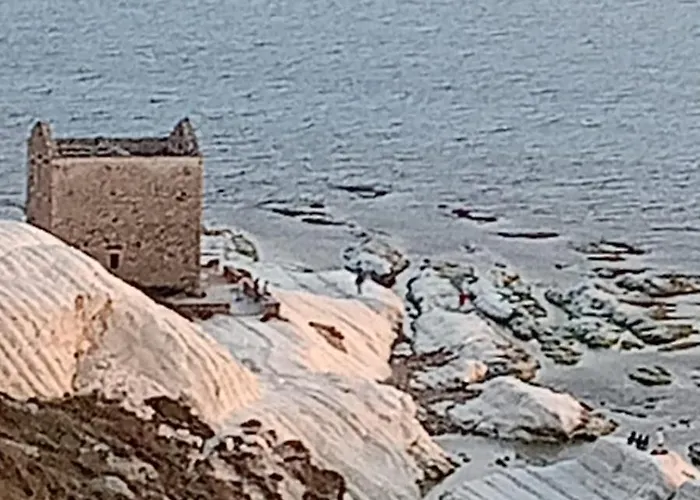 Capinera 3* Αγκριτζέντο